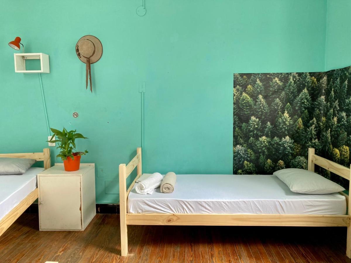 مونتيفيديو Blanes Hostel المظهر الخارجي الصورة