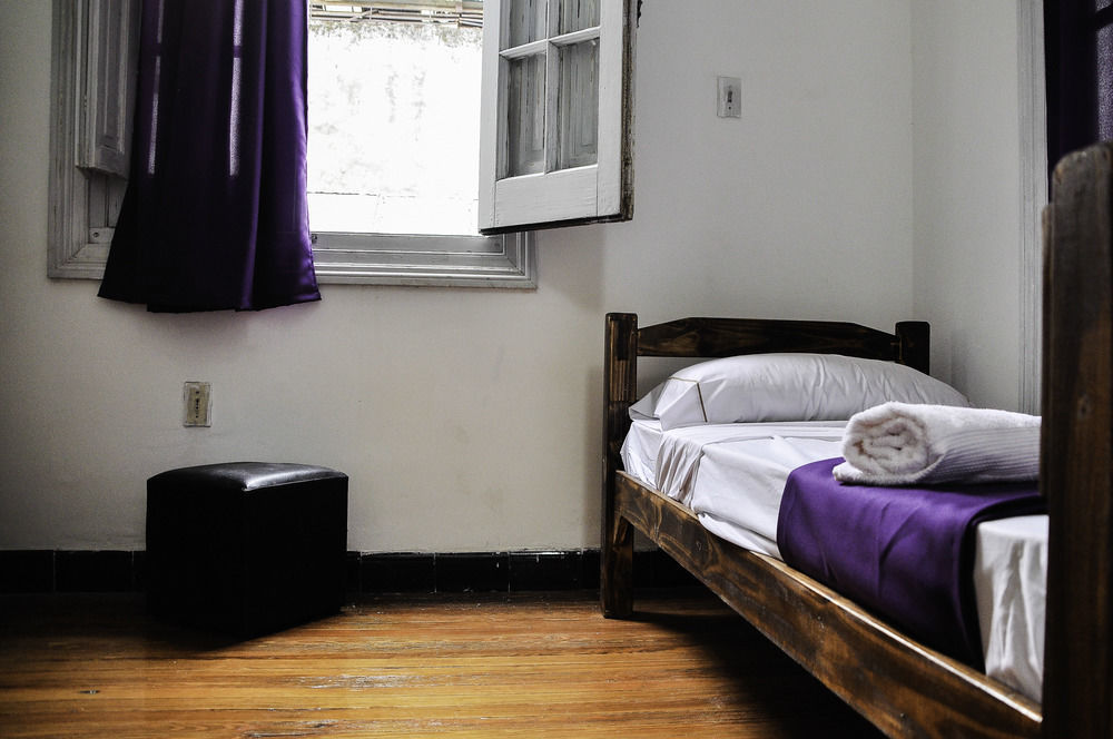 مونتيفيديو Blanes Hostel المظهر الخارجي الصورة