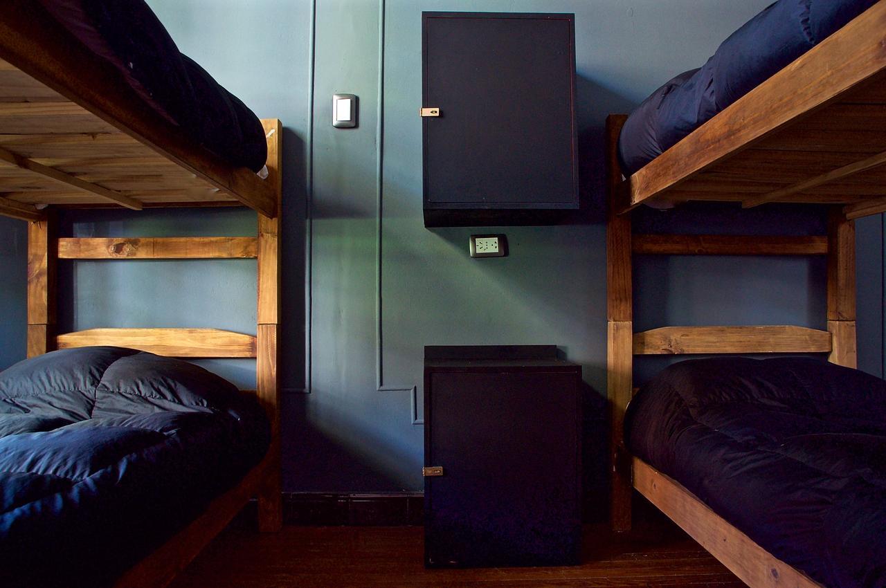 مونتيفيديو Blanes Hostel المظهر الخارجي الصورة